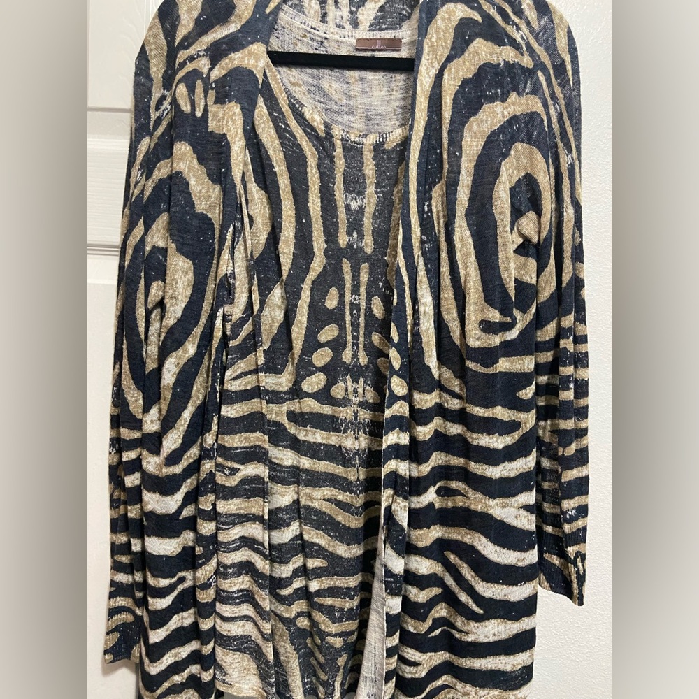 2-PIECE CULLEN ANIMAL PRINT CARDIGAN L SET